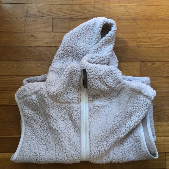 prAna - Polar Escape Vest - Small - Picture 4 of 4